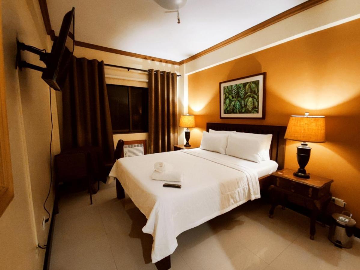 Spring Plaza Hotel Dasmarinas Luaran gambar