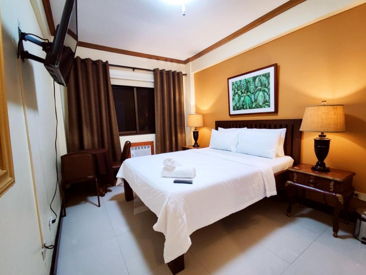 Spring Plaza Hotel Dasmarinas Luaran gambar